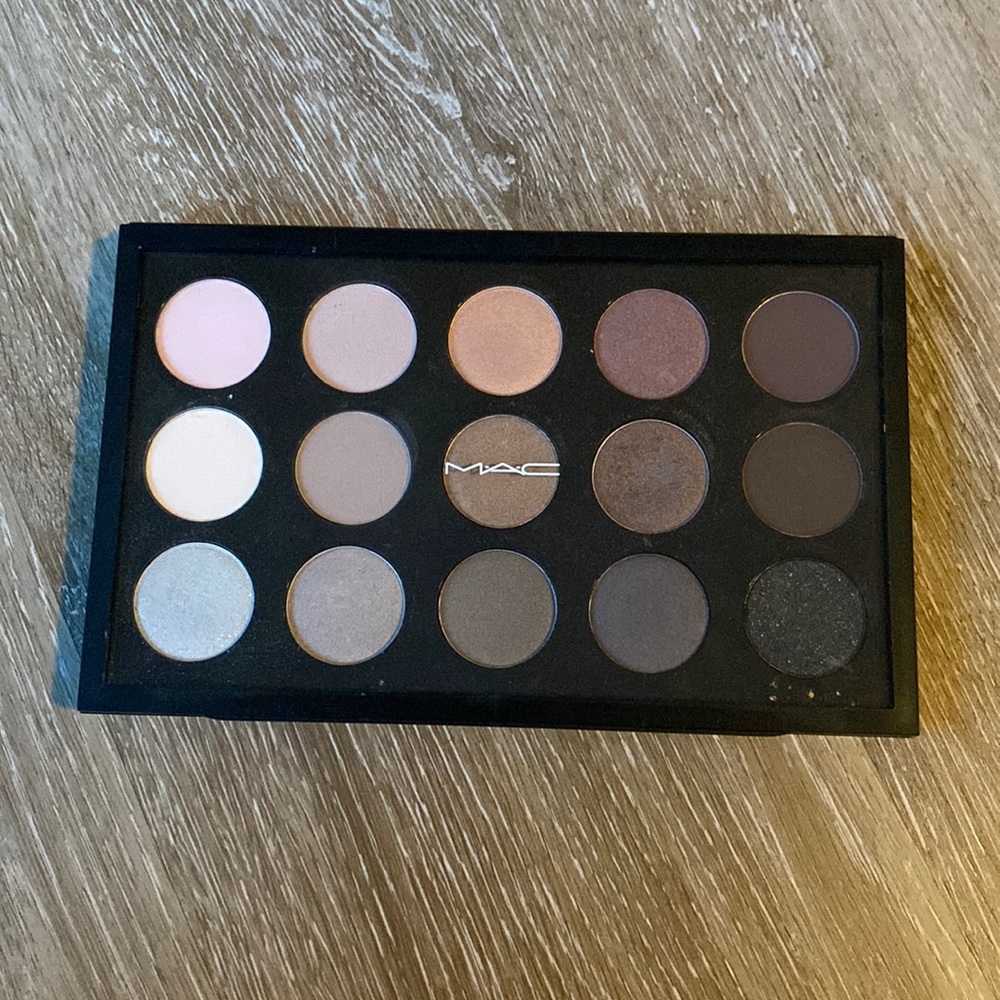 MAC Cool Neutral Palette